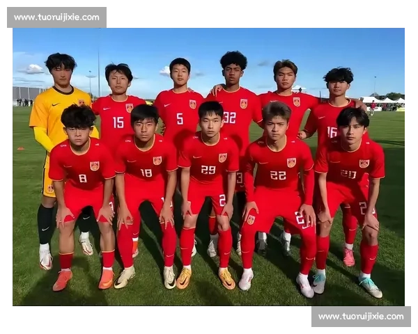 国足迎战乌兹别克海报发布全力冲击胜利点燃球迷期待